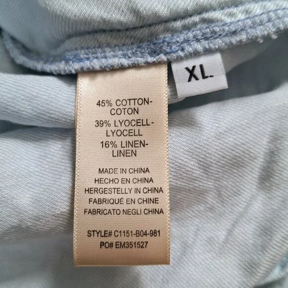 cloth & stone Light Blue Button-Down Shirt - Picture 3 of 4